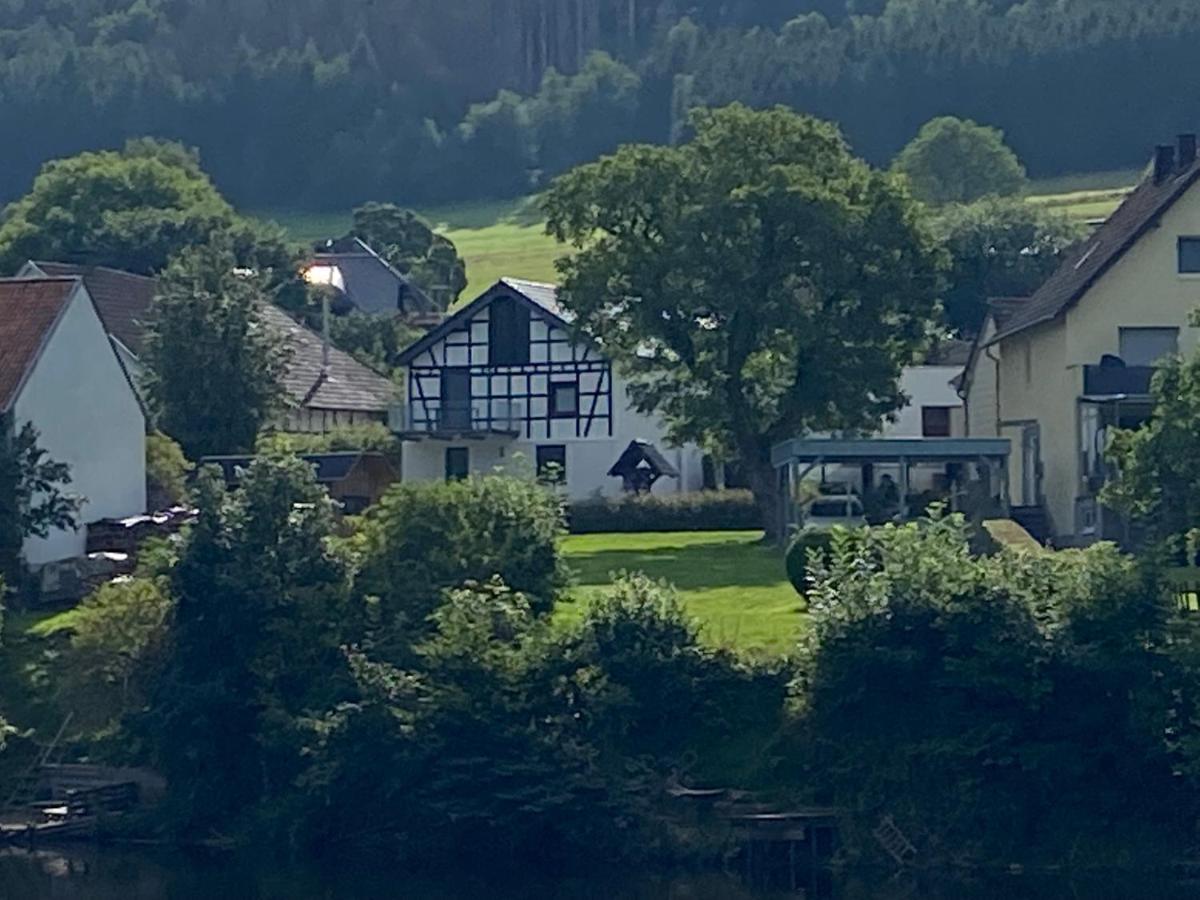 Exklusive, Kernsanierte Ferienwohnung Am Rursee Simmerath Luaran gambar
